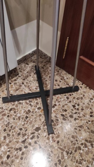 Perchero Metálico Ikea 193 cm