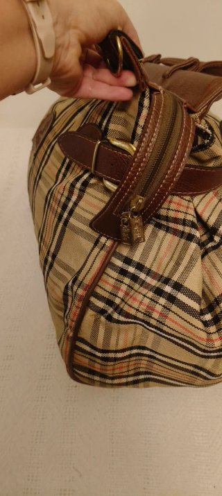 Maleta vintage diente tela asas cuero