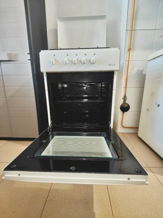 Cocina Balay a gas con horno