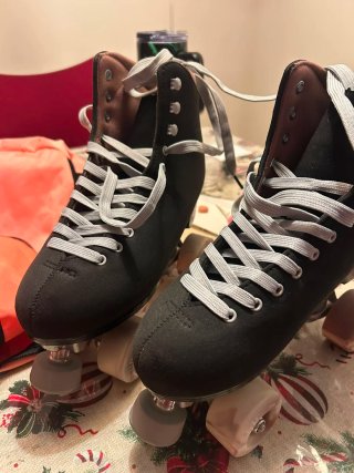 Patines de 4 ruedas negros talla 41