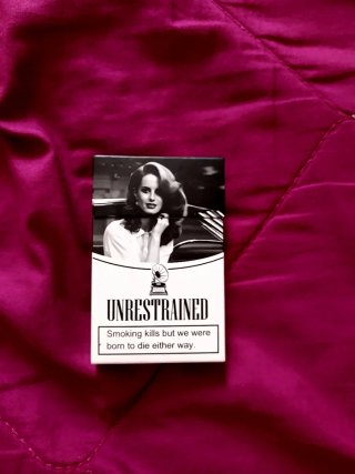 Lana Del Rey - Set de Fotos y Caja