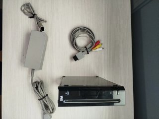 Nintendo Wii + 10 juegos + 2 micros + 2 mandos