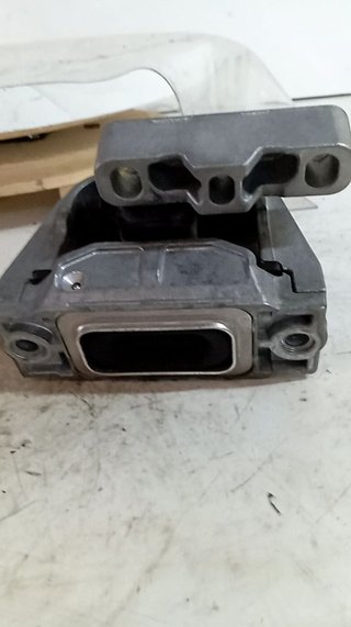 Audi 1k0199202cb soporte motor derecho a3 130785