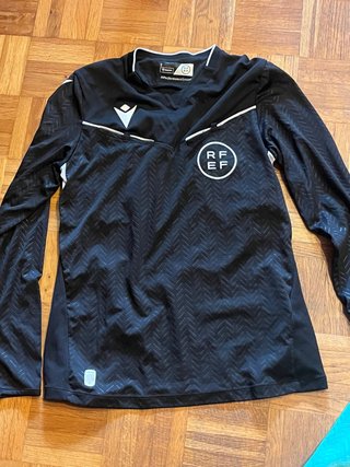 Camiseta árbitro Macron negra manga larga