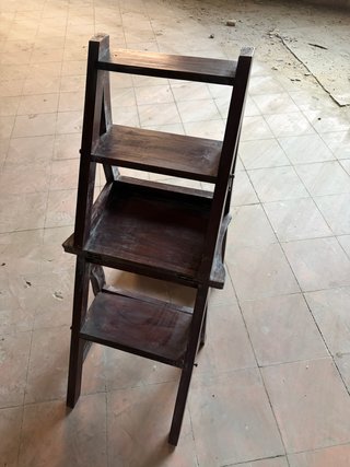 Silla anticuario convertible en escalera