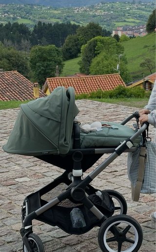 Carro Bugaboo Fox 3 negro y verde con GARANTIA