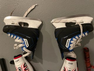 Equipo Completo Hockey Hielo + 2 Sticks Para niñ@