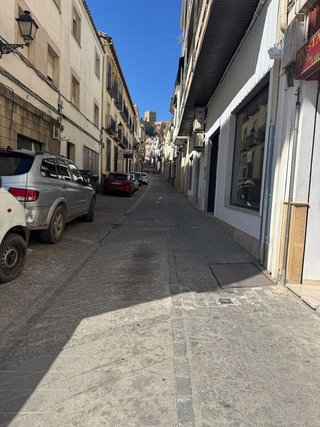 Chalet en venta en Alcalá la Real