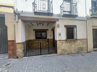 Chalet en venta en Alcalá la Real