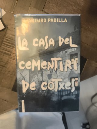 La casa del cementiri de cotxes