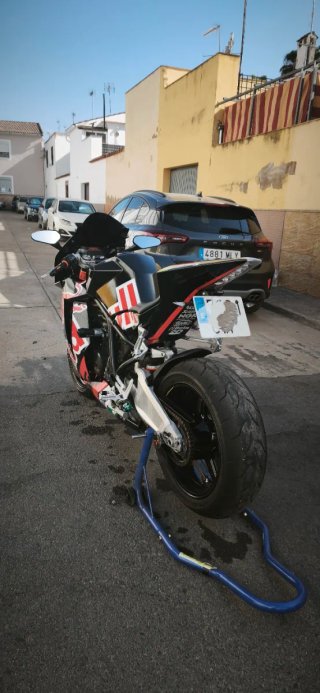 KTM RC 1198 2010 muy cuidada
