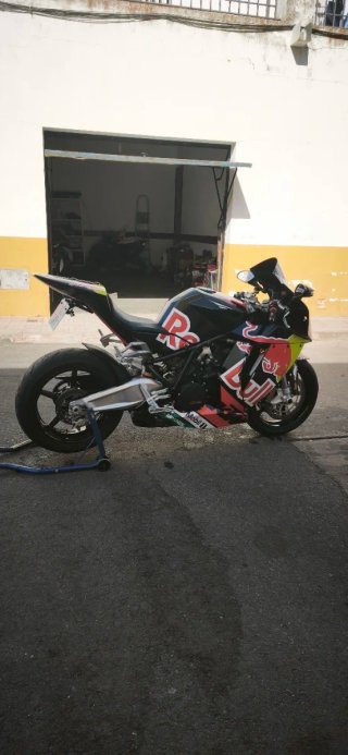 KTM RC 1198 2010 muy cuidada