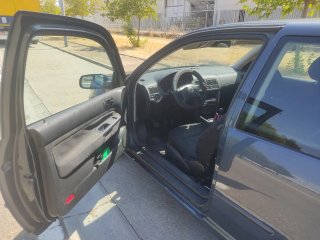 Volkswagen Golf 2001
