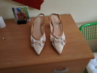 Zapatos DIBIA beige/blanco malla hebilla