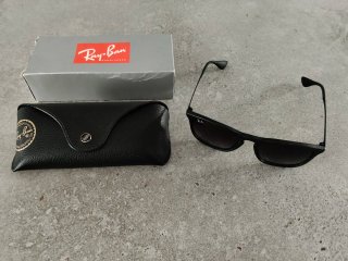 Gafas de sol Ray-Ban Chris negras