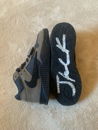 Nike Zapatillas Marrón y Negro