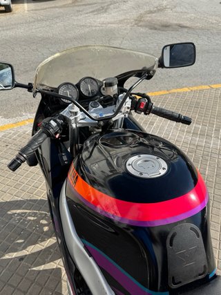 Yamaha FZR 600 1995 Segunda Generación