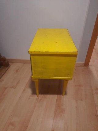 Mesita de noche vintage madera