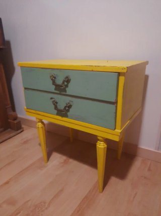 Mesita de noche vintage madera