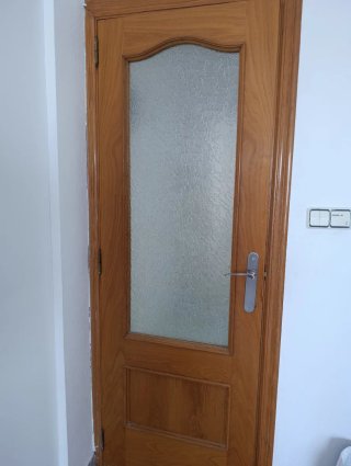 Puerta interior madera con cristal vintage