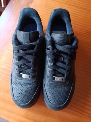 Nike Air Force 1 Negras Talla 38