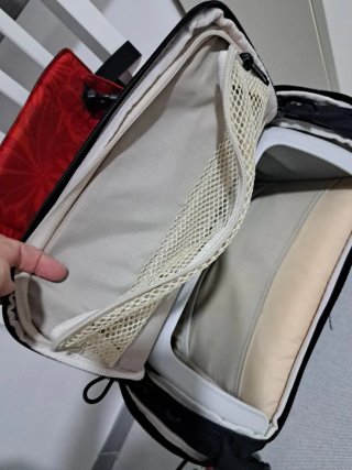 Bolso trona. Trona de viaje. Alzador silla comedor