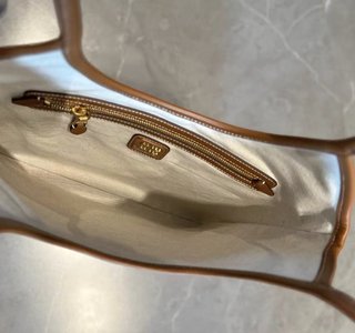miumiu Bolso de piel marrón