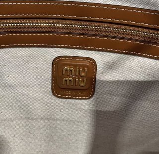 miumiu Bolso de piel marrón