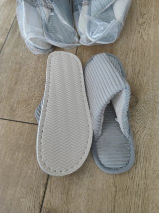 Zapatillas de estar por casa  nuevas estrenar