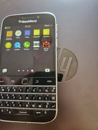 Blackberry Classic Negro