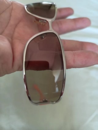 Gafas de sol plateadas y rosas Byblos nuevas