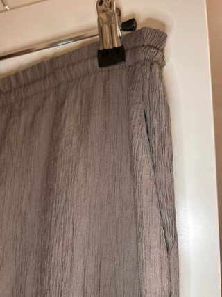 Pantalón Zara Lino verde oliva , muy oscuro,