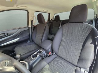 Nissan Navara DOBLE CABINA 2.3dci 163cv. 4X4