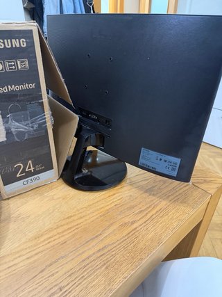 Monitor Samsung Curvo CF390 24 Quasi Nuovo