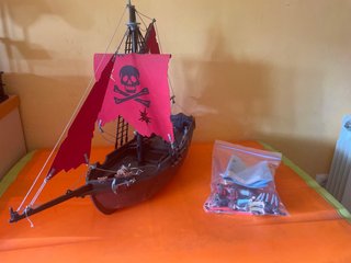 Barco Pirata Playmobil con Accesorios