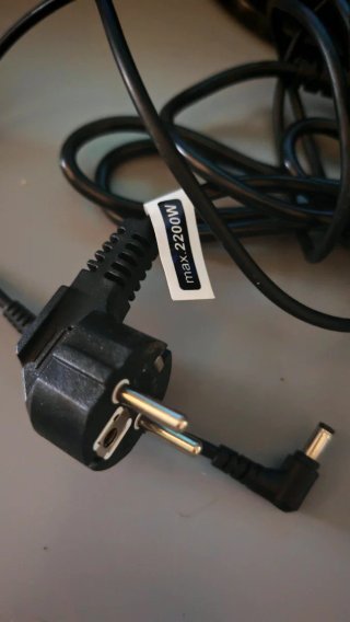 Mando a distancia LG con alimentador