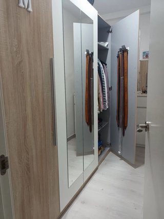 Armario doble madera y espejo