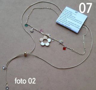 Colar duplo aço dourado com pendentes - unidade