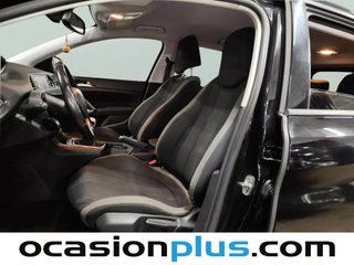 Peugeot 308 PureTech 130 S&S Style 96 kW (130 CV)