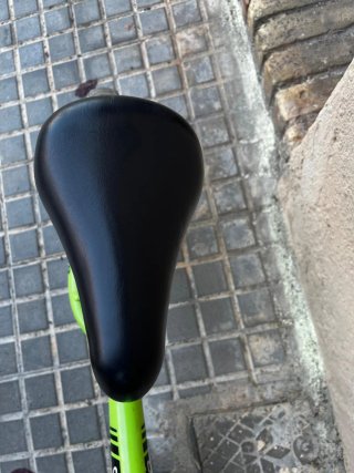 Bicicleta sin pedales Sawyer verde