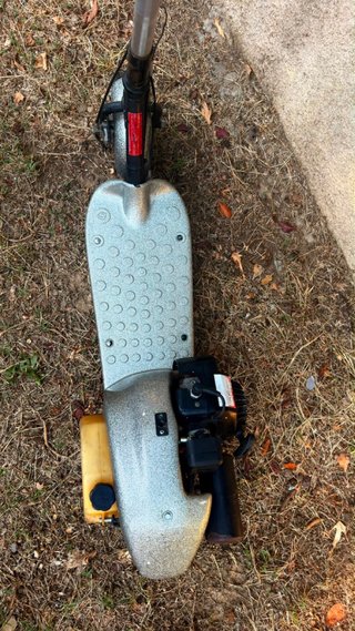 Patinete de gasolina en buen estado