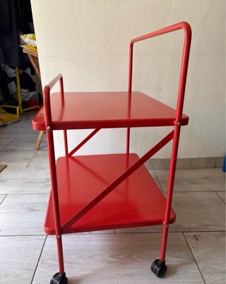 Carrito auxiliar Ikea Jarlasa rojo