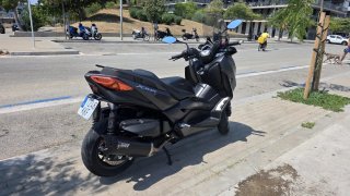 Yamaha XMAX 400 Scooter Negro