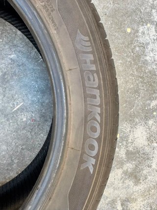 Rueda de coche 215/50R18 92V