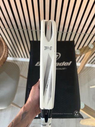Pala Bullpadel Vertex 05