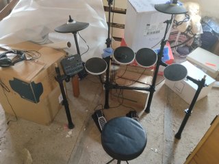 Batería Electrónica Alesis