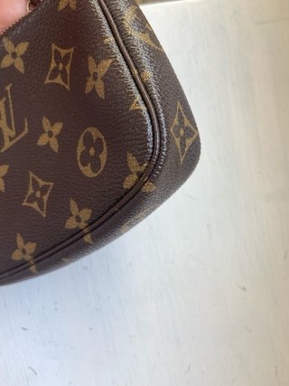 Louis Vuitton Pochette Vivienne Tokio