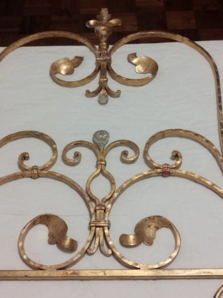 Cabecero de cama metálico dorado 150cm