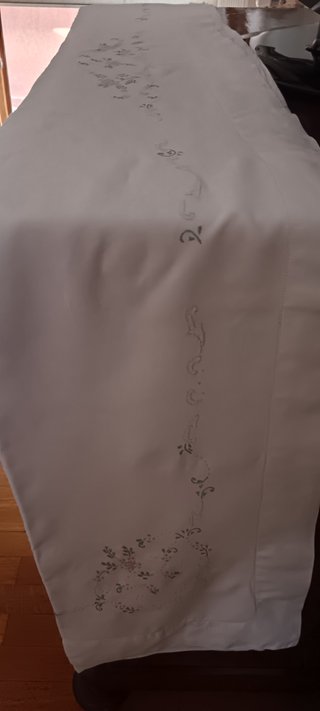 Lenzuolo Artigianale in Lino Ricamato