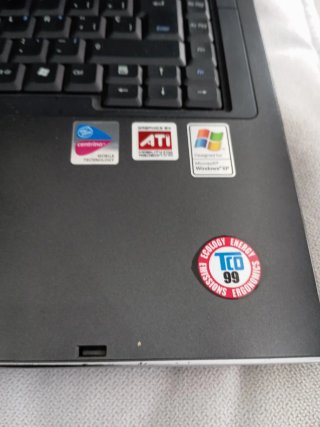 Portátil Asus M6000NE Negro